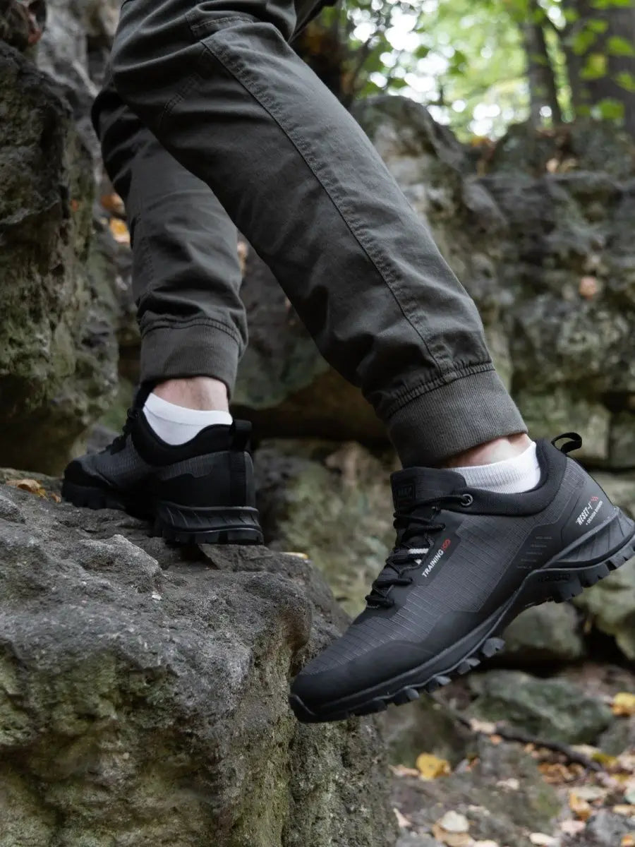 Men Hiking Shoes New Outdoor Climbing Waterproof Non-slip Wear-resistant Sneakers Male Casual Lace-Up Walking Shoes ﻿