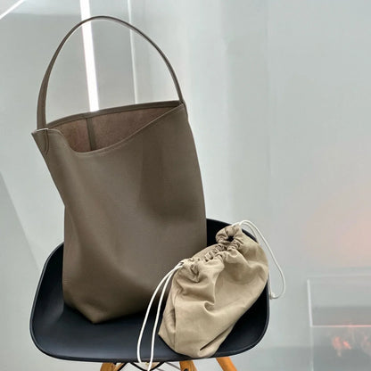 Bucket Bag Large Women's Bag Tote Bag Shoulder Bag Luxury Designer Genuine Leather Handbag Japanese Popular Bag Soft Row