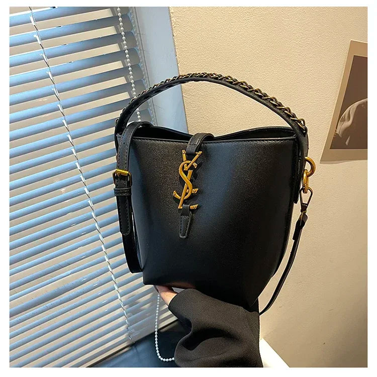 2026 Summer New! Light - Luxury Women's Bucket Bag - High - End Niche Design, Stylish Shoulder Messenger for All Occasions
