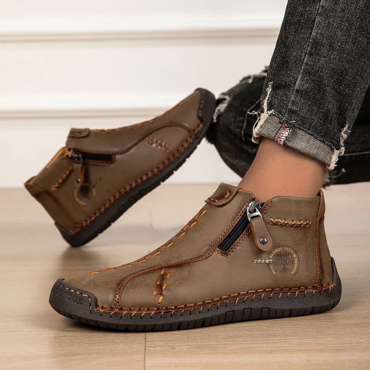 New Classic Handmade Leather Men's Shoes with Zipper Design Outdoor Sneakers Casual Flat Shoes Men Work Shoes Ankle Boots