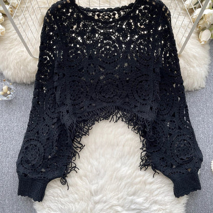Autumn Casual Loose Knitting Top O Neck Hook Flower Hollow Long Sleeved Tassel Design Fashion French Vintage Blouse