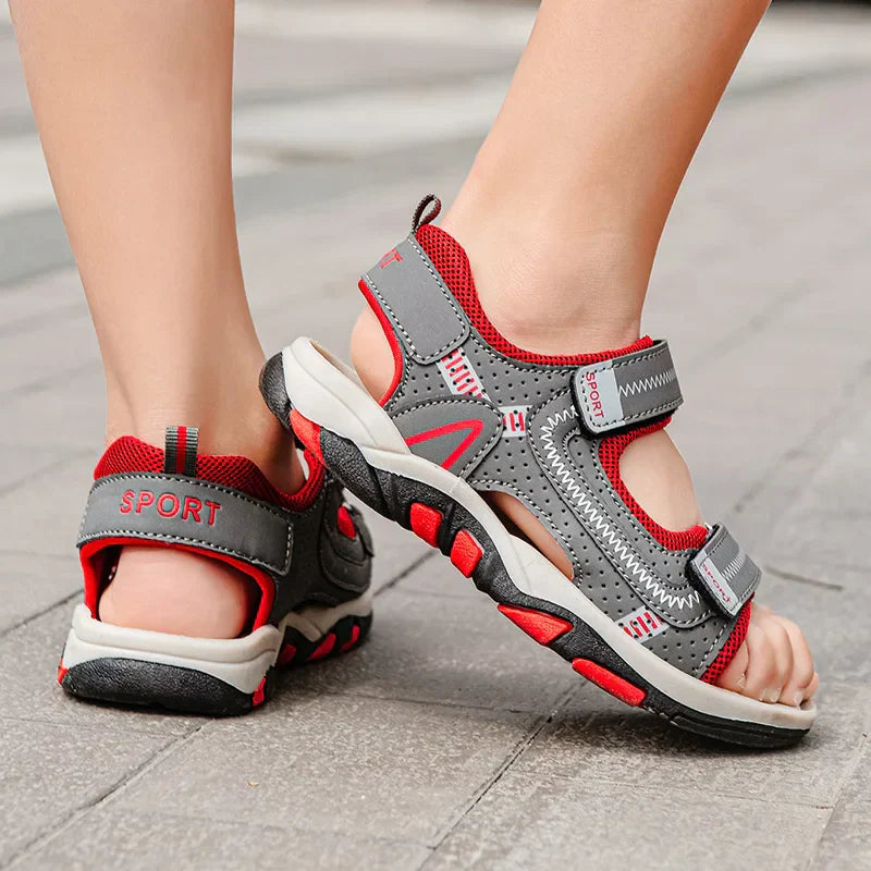 New Design Kids Sandals Boys Barefoot Shoes Summer Beach Waterproof Casual Sneaker PU Leather Sports Sandals for Boy 4-12 Years