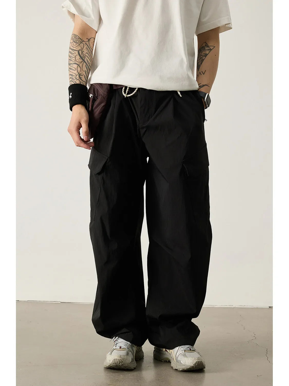 Unisex Outdoor Quick Dry Lightweight Techwear Hiking Cargo Pants Loose Fit Casual Sports Spring Summer Thin Long Pants Trendy