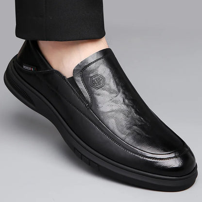 2026 Spring Business Casual Shoes for Men Solid Color New Designer Half Slippers Shoes Male Fashion Soft Sole Leather Shoe Man