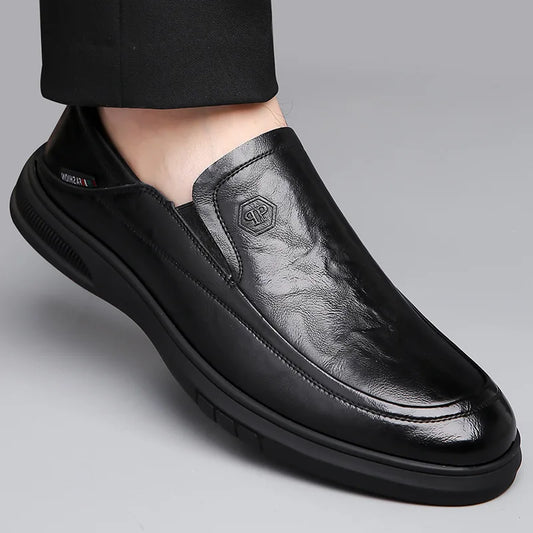 2026 Spring Business Casual Shoes for Men Solid Color New Designer Half Slippers Shoes Male Fashion Soft Sole Leather Shoe Man