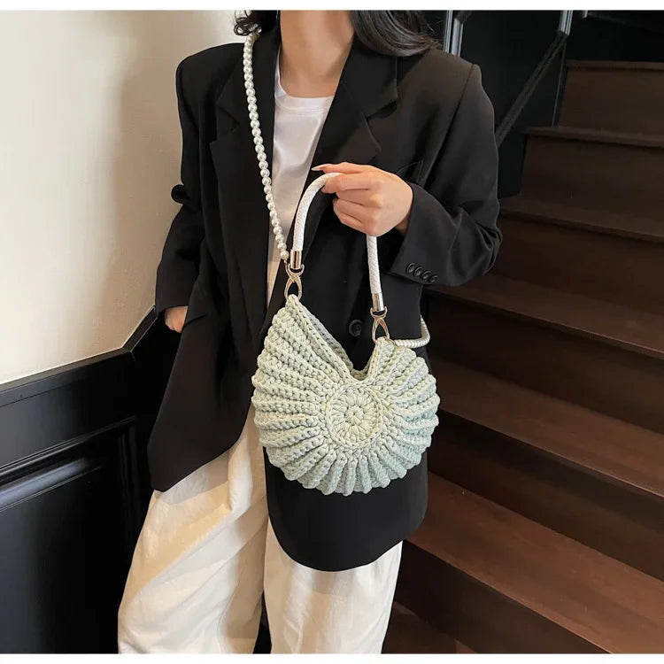 Fashion Conch Shaped Crochet Women Shoulde Bags Funny Cute Pearls Chains Handmade Weave Crossbody Bag Novelty Small Handbags