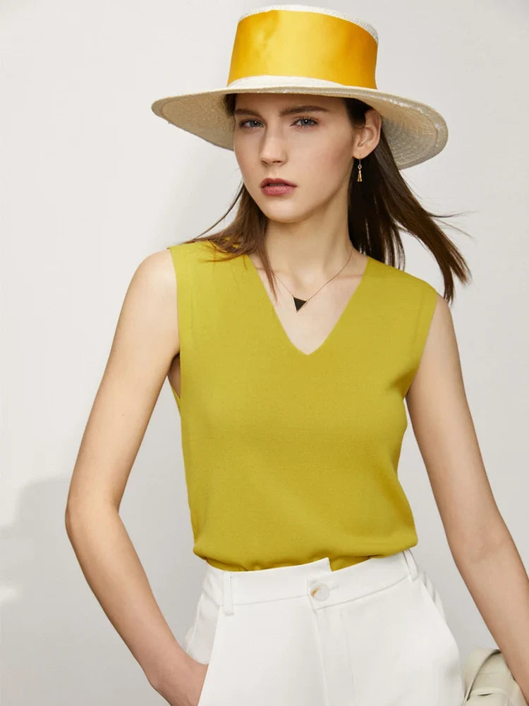 Minimalism Vests for Women 2023 Summer New Simple Versatile Hyperbola V-neck Slim Underlay Top Crop Tops Tank Top 12342277