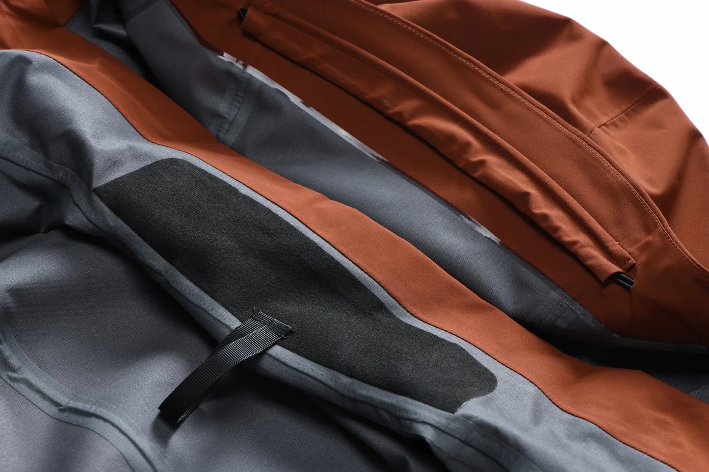 2026 Outdoor Men's and Women's, Fashionable, Windproof and Waterproof, Mountaineering, Breathable, Travel, Camping, Windbreaker