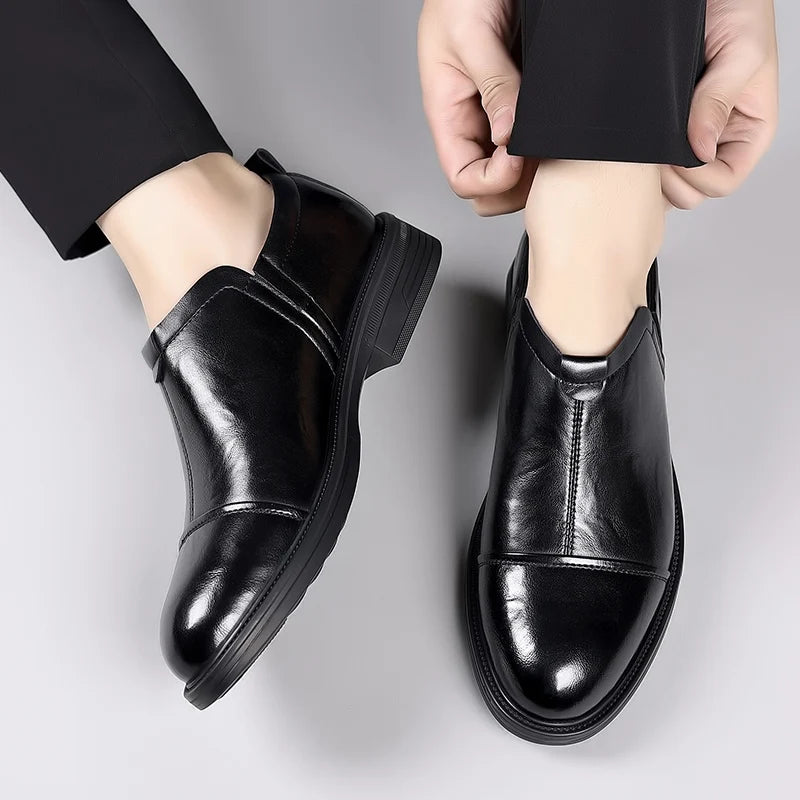 Men's Fashion Trends Leather Loafers Shoes Men's Formal Party Business Negotiation Social Office Shoes Comfort Round Toe Shoes