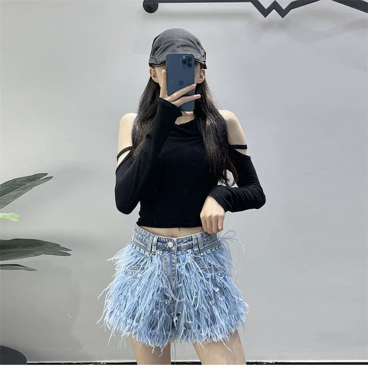 Summer Street Hot Girls Short Jeans Female Chic Feather Diamond Denim Shorts Women Retro Washed Hot Pants Sexy Night Club Shorts
