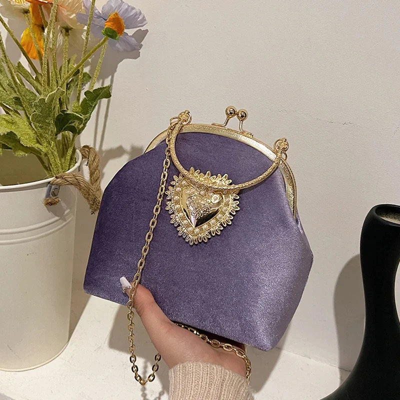 Chains Velvet Frame Heart Dinner Hand Bags Diamonds High Quality Shoulder and Crossbody Bags for Women 2024 Fashion Hot Sale