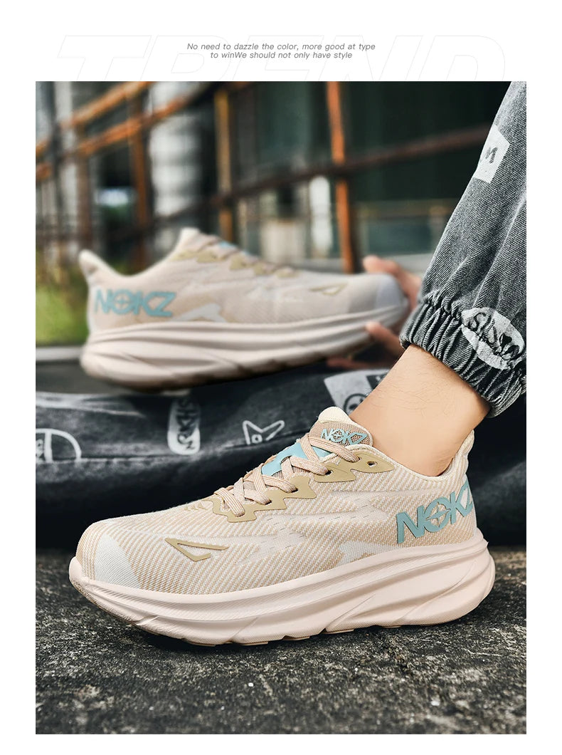NEW Lightweight Safety Shoes Men Steel Toe Sneakers Anti-puncture Proof Breathable Work Safety Boots Man Comfortable Work Shoes