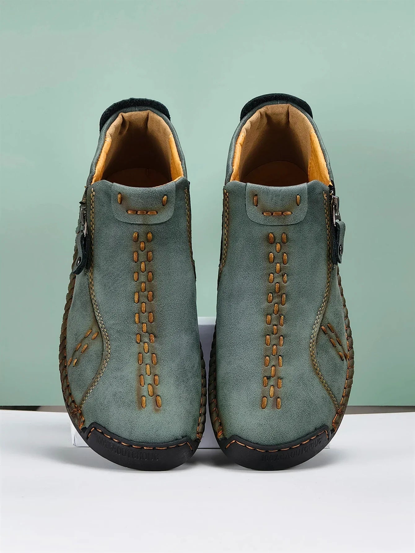 Classic Handmade Leather Men Shoes Zipper Design Outdoor Sneakers Slip On Breathable Casual Shoes Leather Men Ankle Boots