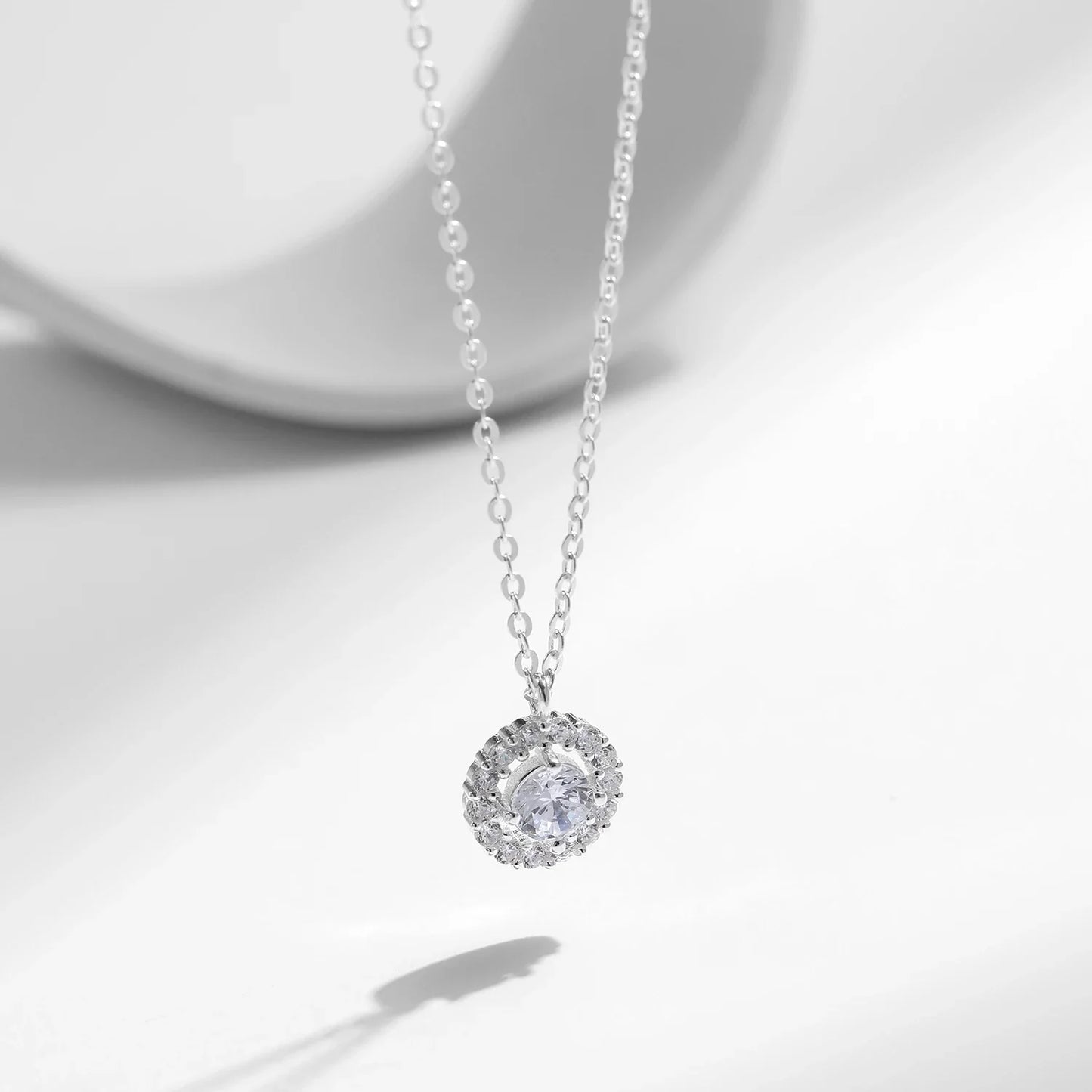 925 Sterling Silver Classic Sparkling Round High Quality Zirconia Wedding Pendant Necklace For Women Anniversary Jewelry
