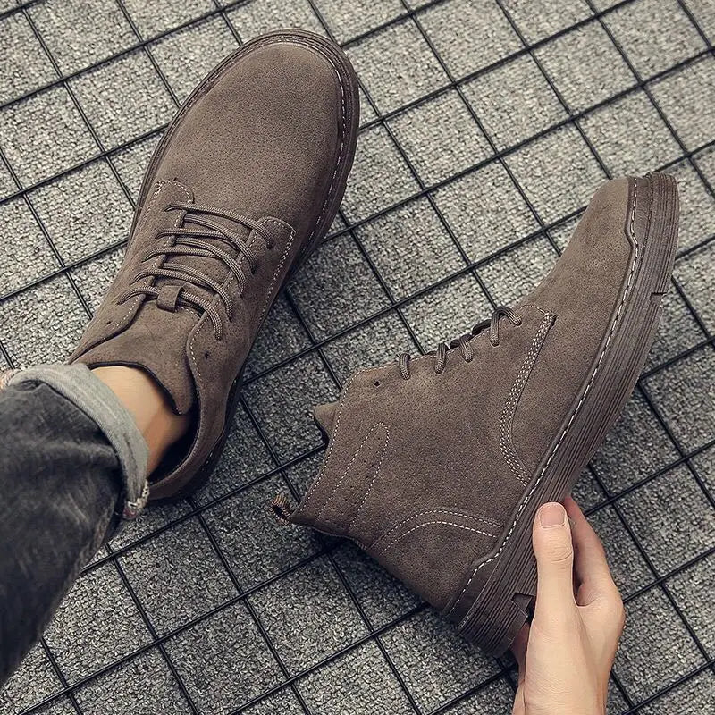 New Casual Trendy 2025 Male Shoes Comfortable Designer Original Deals Low Price Non Slip Footwear Cheap Fashion Y2k Men's Boots