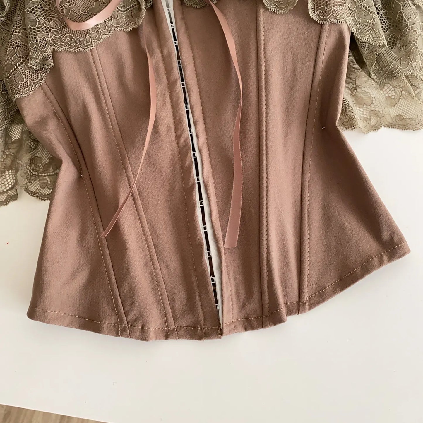 Feminine Lace Corset Tops Off Shoulder Lace Up Splice Summer 2026 Tank Top French Style Court Versatile Sensual Camis
