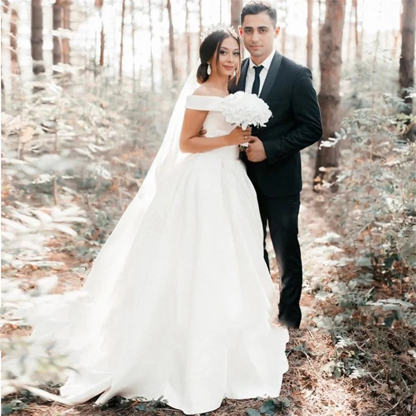 Simple Satin Wedding Dresses Sexy V-neck Off The Shoulder A-line Floor Length robe de mariée Fiesta De Boda