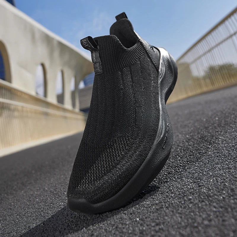 Lightweight Slip-On Men Running Shoes Breathable Mesh Upper Cushion Comfort Soft Soled Male Sneakers 672542215F