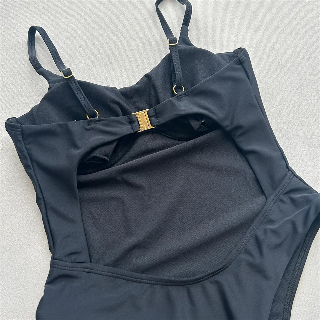 Sexy Cut Out Underwired Women Swimwear One Piece Swimsuit Female Extreme String Mini Micro Thong Bather Bathing Suit Swim V7744