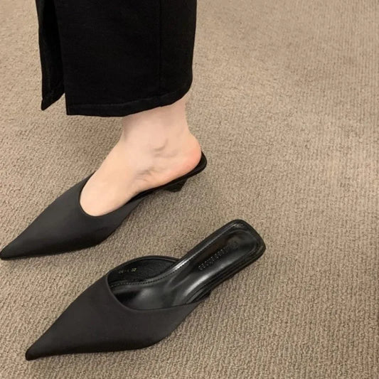 New Luxury Pointed Toe Women Mules Slipper Fashion Candy Color Ladies Elegant Dress Sandal Square Low Heel Slip on Slides Shoes