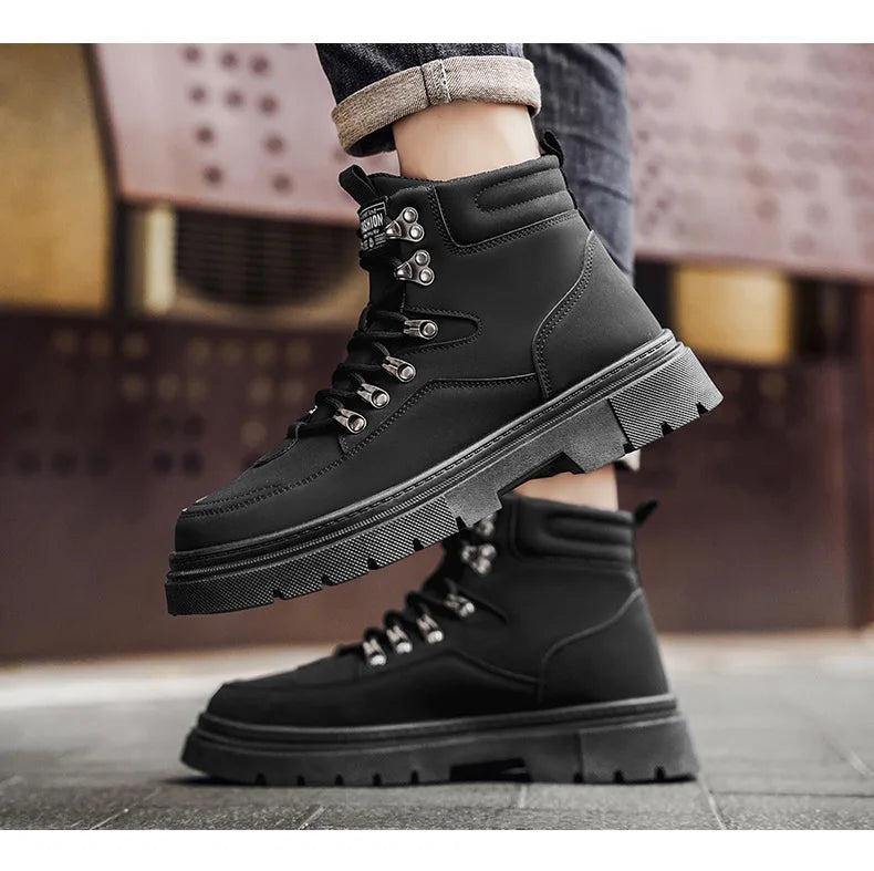 New Men's Leather Boots Brand Retro Comfortable Boots for Men 2026 Fashion High Top Non Slip Casual Shoes Business Work Shoes