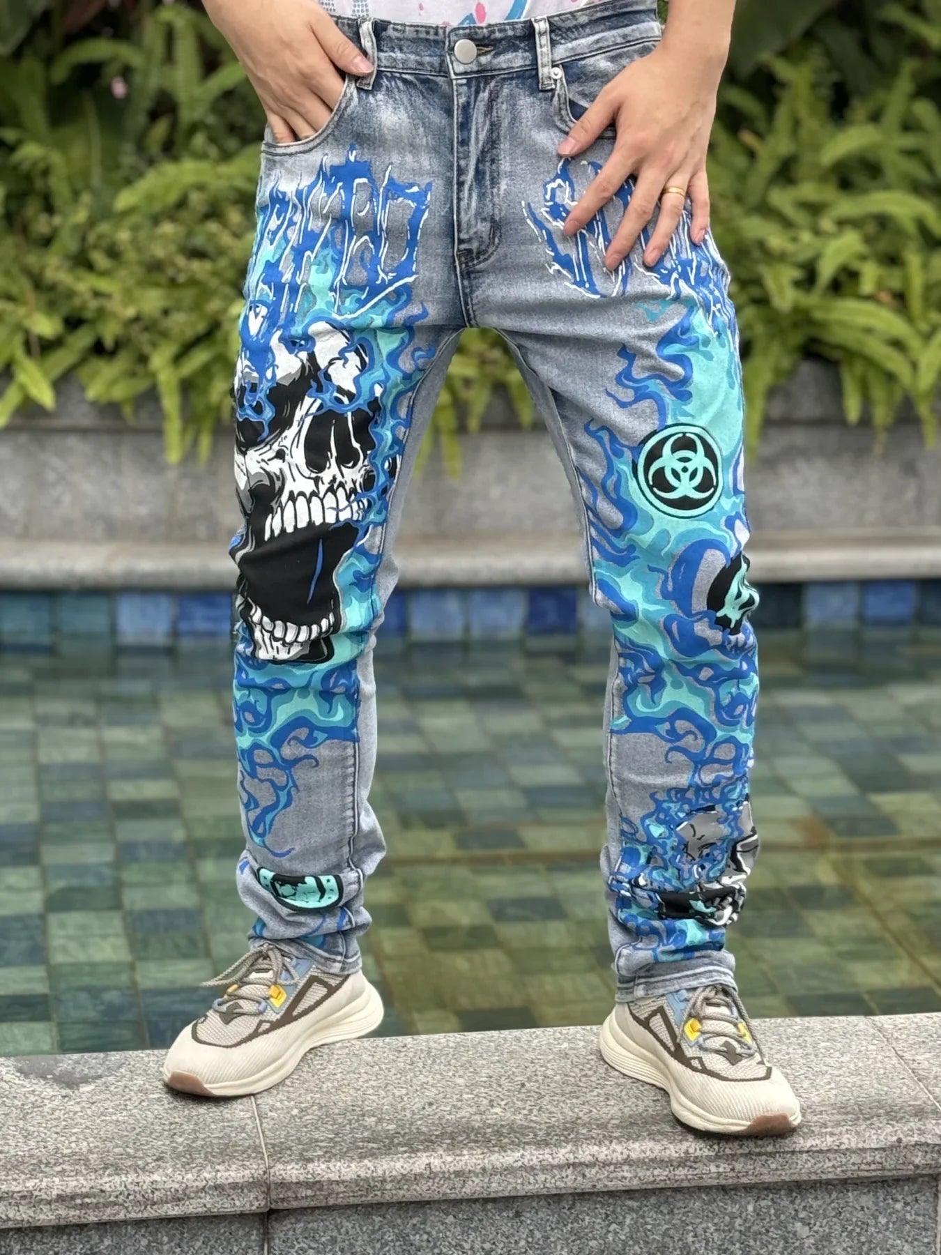 New arrivals in summer of 2025  Breathable and comfortable fabric  Trendy men's casual jeans  Free shipping on promotion