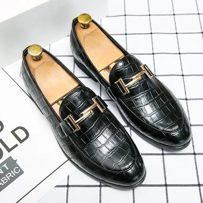 2024 High Quality Casual Leather 38~48 Designer Mens Dress Wedding Black Fashion Office Business Loafers Formal Shoes for Men