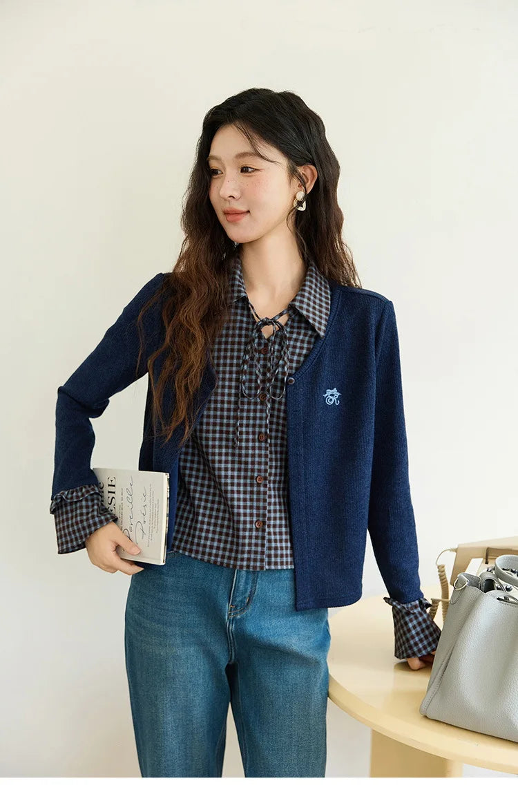 Women's Fake Two Knitted Sweaters 2025 Autumn Plaid Splicing Embroidered Tops Retro Lapel Flare Sleeve Tops MXE45Z1401