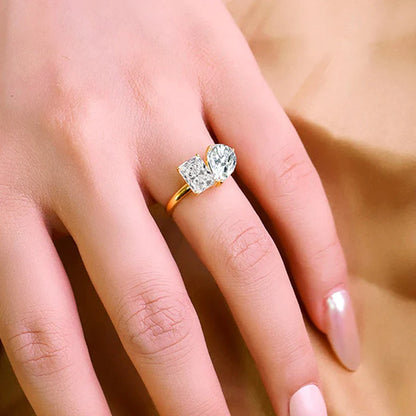 Pear Cut Zircon Moissanite Wedding Women Rings 2 Gems 4cttw Lab Diamond Band S925 Sterling Silver Jewelry Plated 18K
