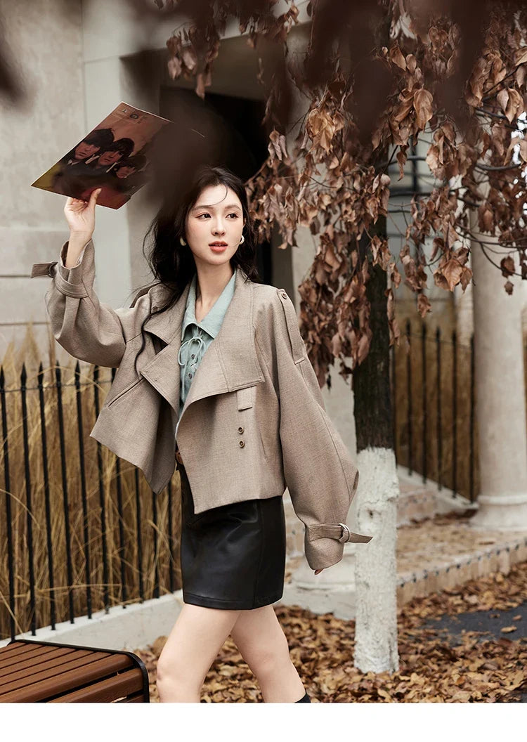Vintage Green Blouse Women French Lapel Bow Lace-up Top 2025 Autumn Sweet Shirt Sleeve Outwear Commute Shirts MXD44C0337