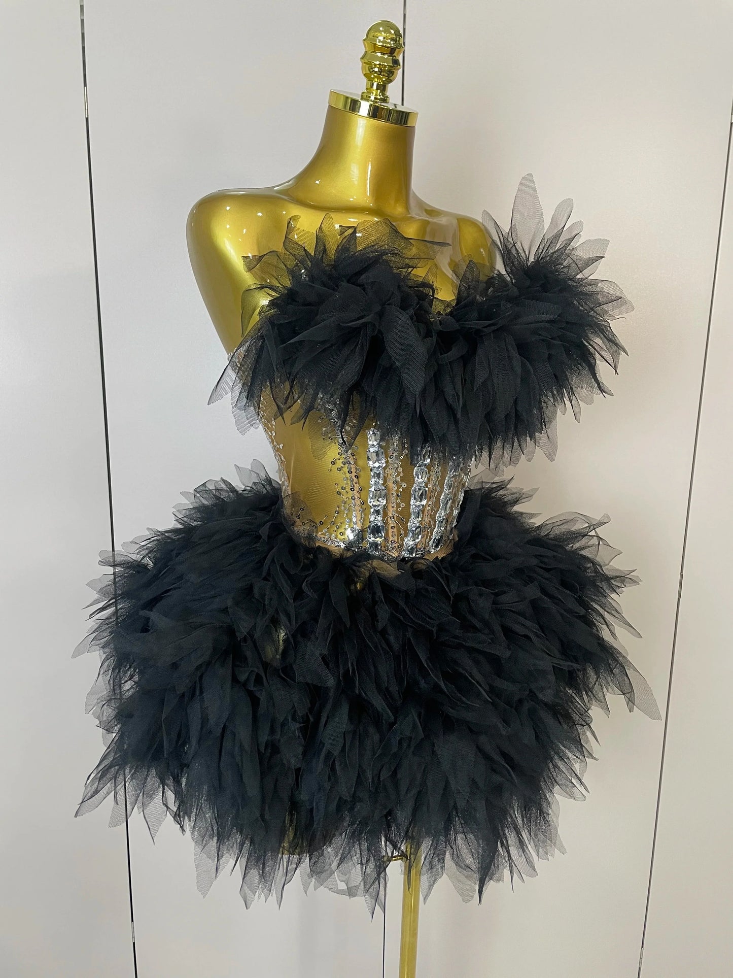 2025Women Sexy Backless Strap Mesh Fluffy Skirt 2 Pieces Diamond Sequins Stage Performance Costume Birthday Party Shooting Dress