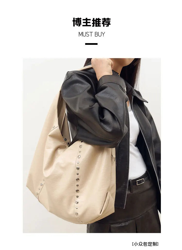 Rivet Women Shoulder Bag Large Capacity Versatile New Soft PU Single Shoulder Underarm Bag Casual Commuting Tote Black Handbag