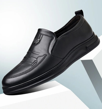 Men's Leather Business Loafers Spring Autumn Black Slip-On Shoes Male Breathable Soft Sole Comfortable Casual Driving Shoes Man