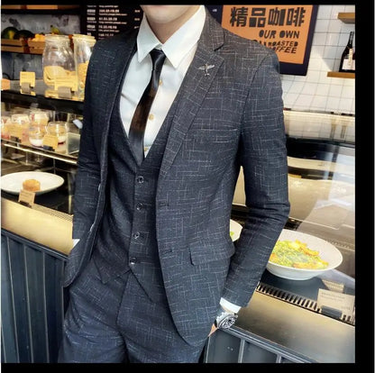 2023 Men's British Fashion Three-piece Set Slim Fit Suit Vest Trousers Ensemble Handsome Trendy All-in-one Banquet Blaze