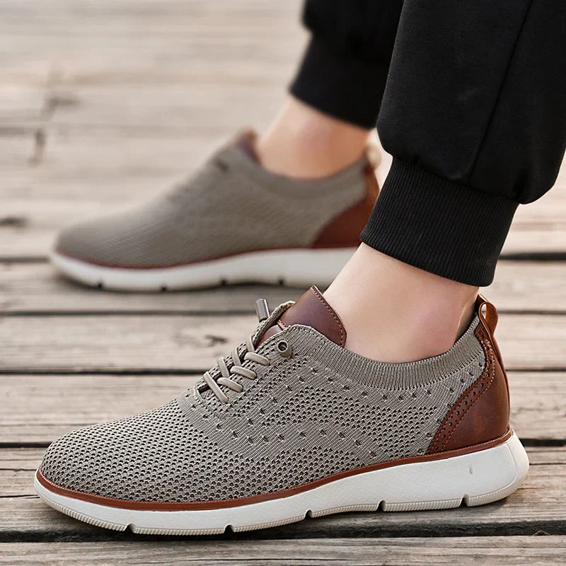 Large Size Comfortable Men's Shoes Light Fashion Casual Sports Shoes Breathable Flying Mesh Top Loafers
