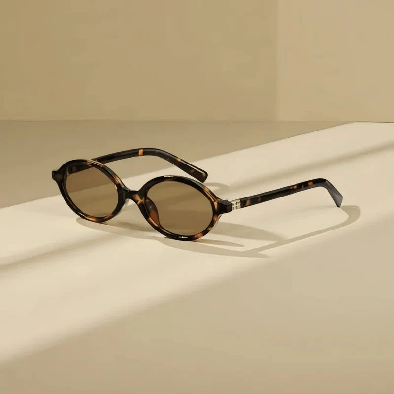 European and American retro men's and women's fashionable sunglasses trend versatile summer sun shading and UV400 protection
