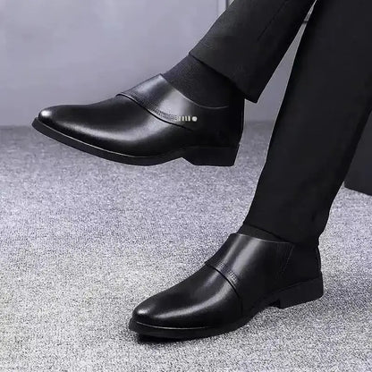 2026 New Men's Shoes Soft Leather Soft Sole Comfortable Fashion Business Casual Leather Shoes Black Footwear