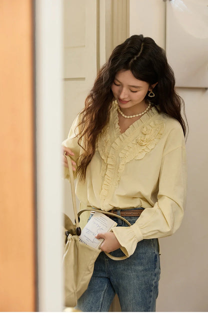 Hand Sewn Rose Blouse for Women Autumn 2025 V-neck  Edible Tree Fungus Edge Tops Sweet Lantern Sleeves Blouses MXE44X2470