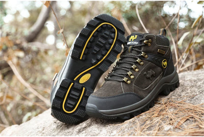 Classic Men Winter Boots Genuine Leather Sneakers For Man Fur Plush Snow Shoes Warm Outdoor Ankle Boots Outdoor Hiking Footwear
