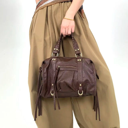 Y2K women's street style personalized rivet made old shoulder bag, retro motorcycle tote bag