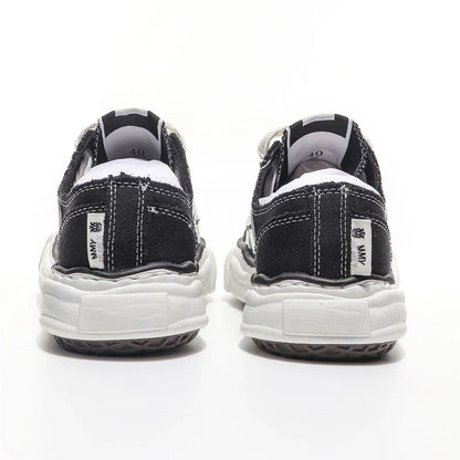 Women Casual Shoes Men's Sports footwear Summer Casual Thick Soled Male Soft Comfortable Non-slip Outdoor Fashion Board sneakers