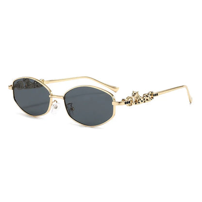 Punk Women's Retro Metal Frame Sunglasses Leopard Head Decor UV400 Shades Fashion Gradient Sun Glasses for Street & Vacation