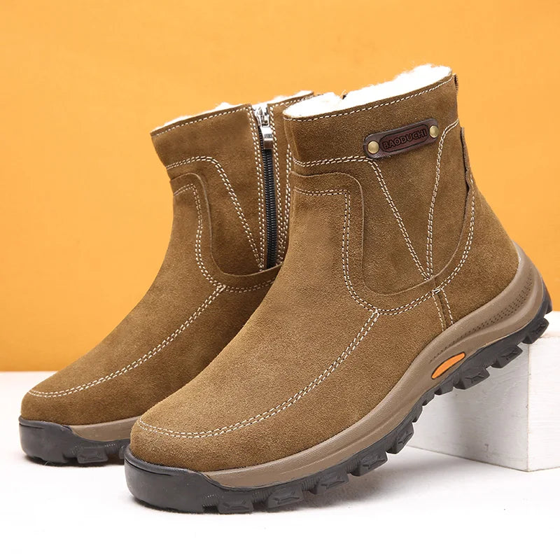 Men's sheepskin and wool integrated snow boots, real leather and fur, winter thick and warm boots slip resistance for Men's ﻿