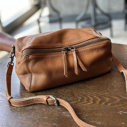 2026 New Leisure Genuine Leather Lightweight Women Shoulder Crossbody Bag Retro Soft Cowhide Versatile Bag