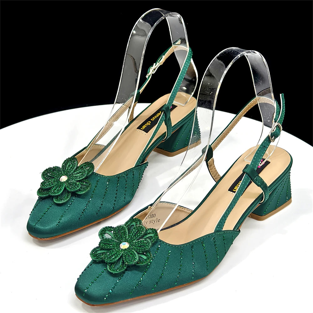 2026 Elegant Gold Color Women's Heels Handbag Set Rhinestone Embellished Designer Shoes for Weddings Special Events