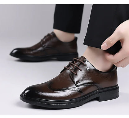 2026 Spring Autumn New Brogue Shoes for Men Solid Color Leather Dress Shoes Male Fashion Business Casual Wedding Shoe Man
