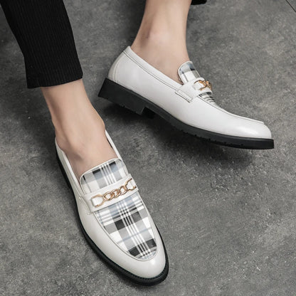 New High Quality Italian Shoe for Men Loafers Casual Men Shoes Luxury Leather Slip-on British Style Striped Soft Shoes Moccasins