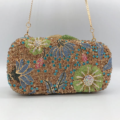 Chinese Manufacturer Flower Shape Surface Diamond-Studded Metal Material Evening Bag for Women