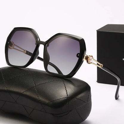 Fashion Large Frame Ladies Hollow Out Clover Inlay Women Polarized Sunglasses Drive Outdoors Sun Protection UV400 Sun Glasses