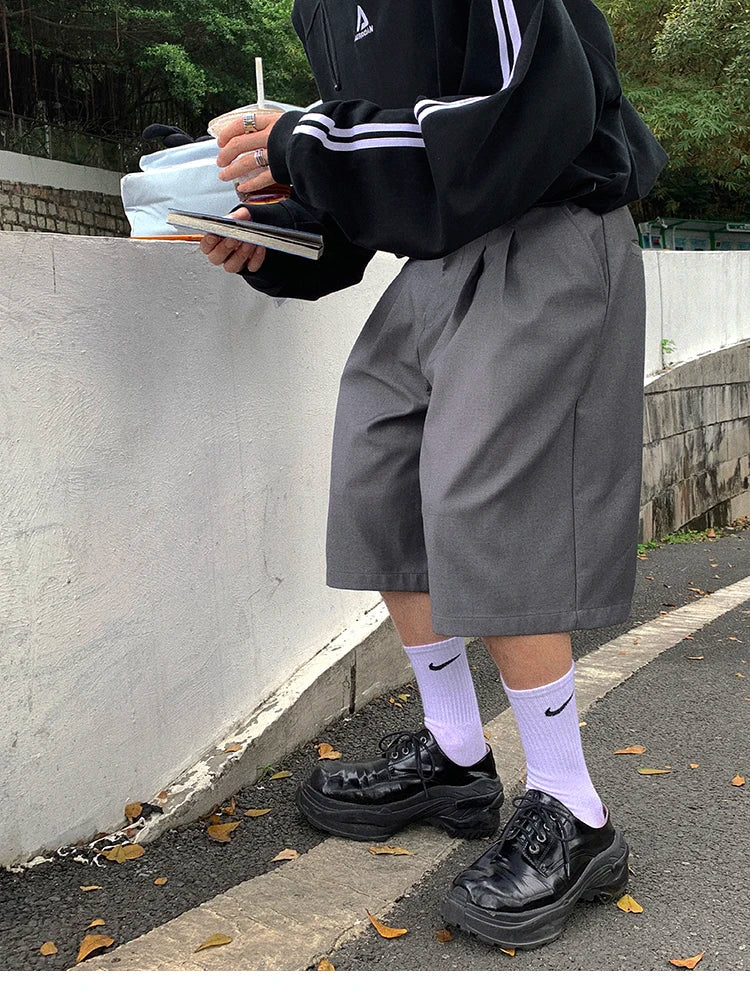 Spring Summer Loose Casual Soft Grey Pleated Shorts for Men with High Waist Short Straight Pants Korean Clothes 2024